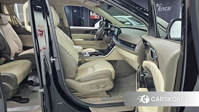 Kia Carnival 4th generation 2022 Черный из Кореи, фото 2