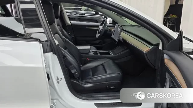 Tesla Model 3 2021 Белый из Кореи, фото 2