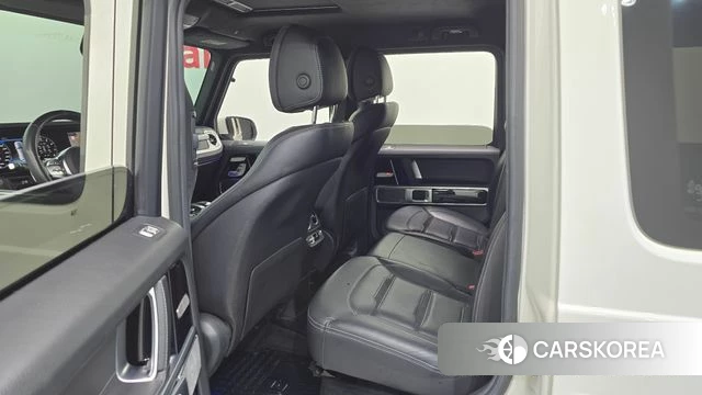 Mercedes-Benz G-Class W463b 2021 Белый из Кореи, фото 2