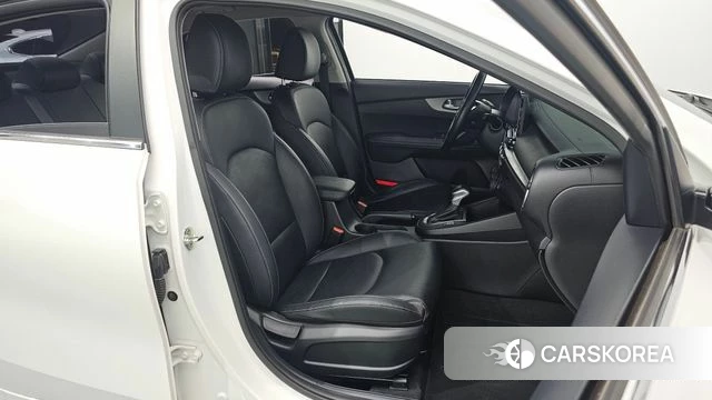 Kia Come New K3 2019 Белый из Кореи, фото 2