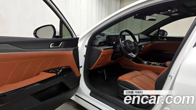 Kia The New K5 Hybrid 3rd generation 2023 Белый из Кореи, фото 2