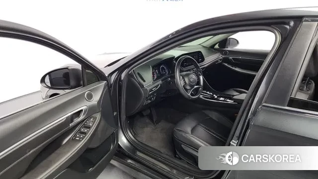 Hyundai Sonata (DN8) 2022 Серый из Кореи, фото 2
