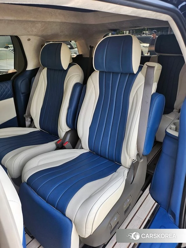 Kia Carnival 4th generation 2021 Черный из Кореи, фото 2