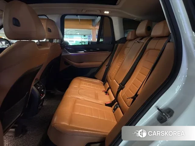 BMW X3 (G01) 2018 Белый из Кореи, фото 2