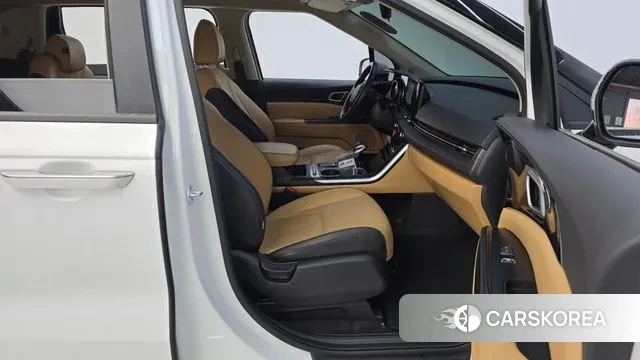 Kia Carnival 4th generation 2022 Белый из Кореи, фото 2