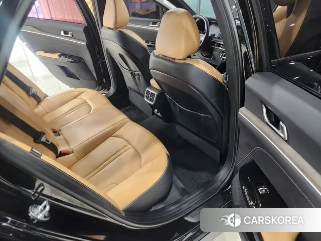 Kia K5 3rd generation 2021 Черный из Кореи, фото 2