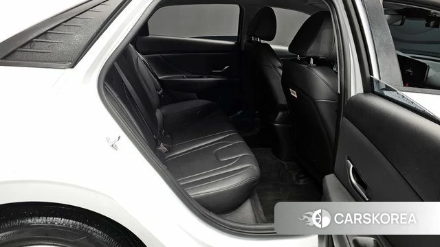 Hyundai Avante (CN7) 2022 Белый из Кореи, фото 2