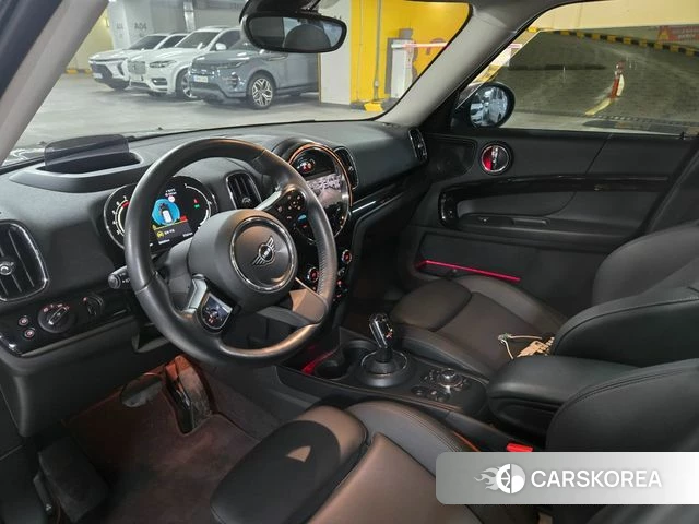 Mini Cooper Countryman 2023 Черный из Кореи, фото 2