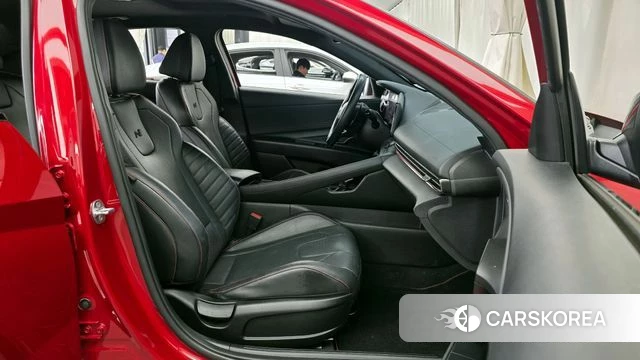 Hyundai Avante (CN7) 2021 Красный из Кореи, фото 2