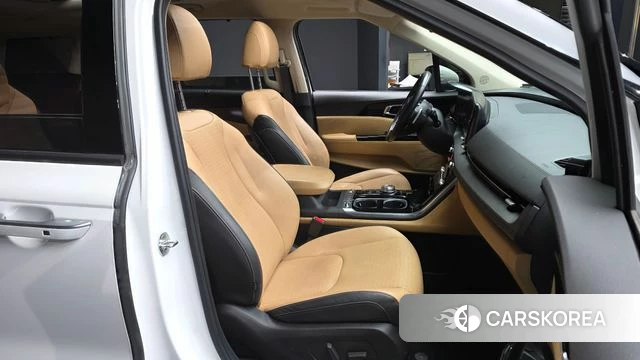 Kia Carnival 4th generation 2021 Белый из Кореи, фото 2
