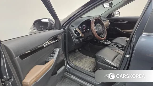 Kia Seltos 2021 Серый из Кореи, фото 2