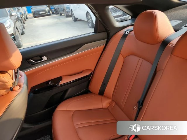 Kia The New K5 3rd generation 2023 Черный из Кореи, фото 2