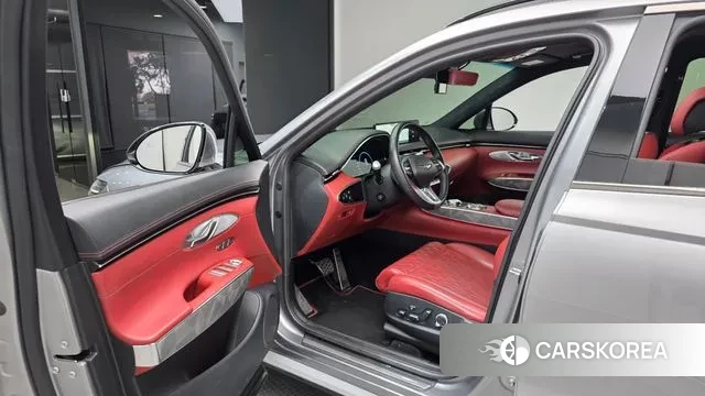 Genesis GV70 2022 Серебряный из Кореи, фото 2