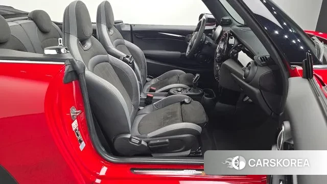 Mini Cooper S Convertible 2022 Красный из Кореи, фото 2