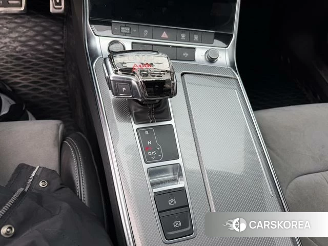 Audi A6L 2022 Черный из Китая, фото 2