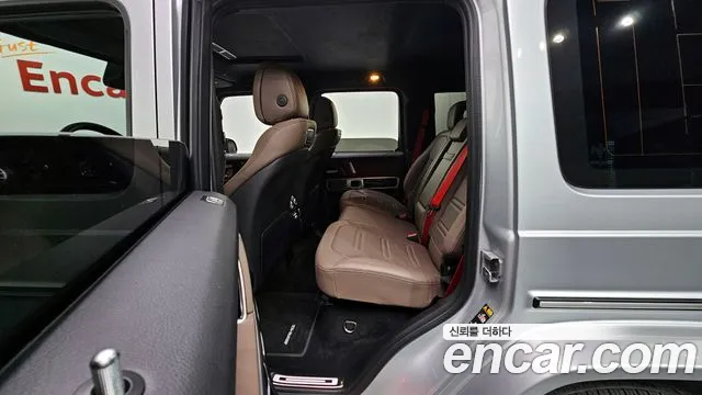 Mercedes-Benz G-Class W463b 2024 Серебристо-серый из Кореи, фото 2