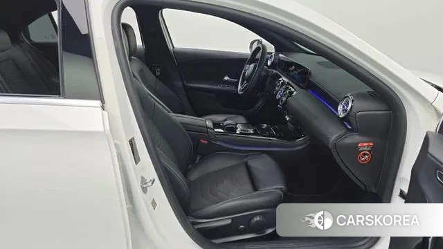 Mercedes-Benz A-Class W177 2020 Белый из Кореи, фото 2