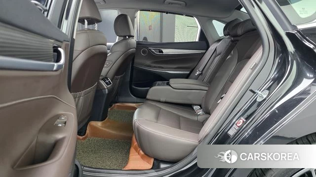 Hyundai Grandeur IG 2018 Черный из Кореи, фото 2
