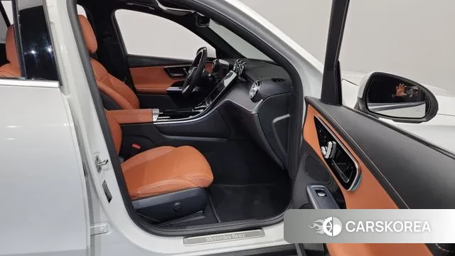 Mercedes-Benz GLC-Class X254 2023 Белый из Кореи, фото 2