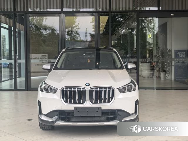 BMW X1 2024 Белый из Китая, фото 2