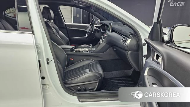 Genesis G70 2018 Белый из Кореи, фото 2