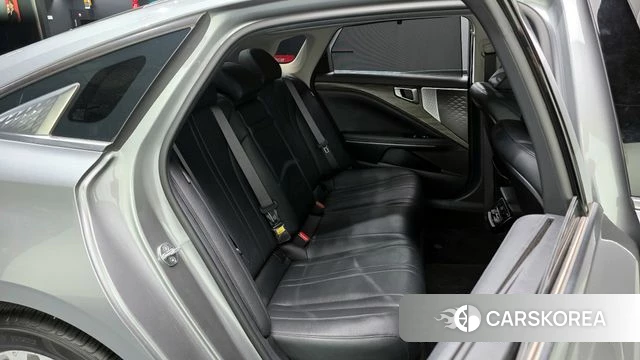 Kia K8 2023 Серебристо-серый из Кореи, фото 2