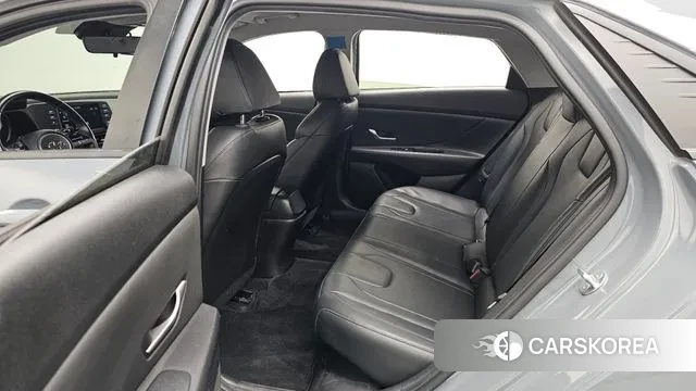 Hyundai Avante Hybrid (CN7) 2020 Серебристо-серый из Кореи, фото 2