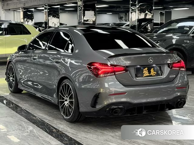 Mercedes-Benz Class A AMG 2023 Темно-серый из Китая, фото 2