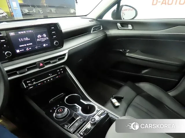 Kia K5 3rd generation 2021 Черный из Кореи, фото 2