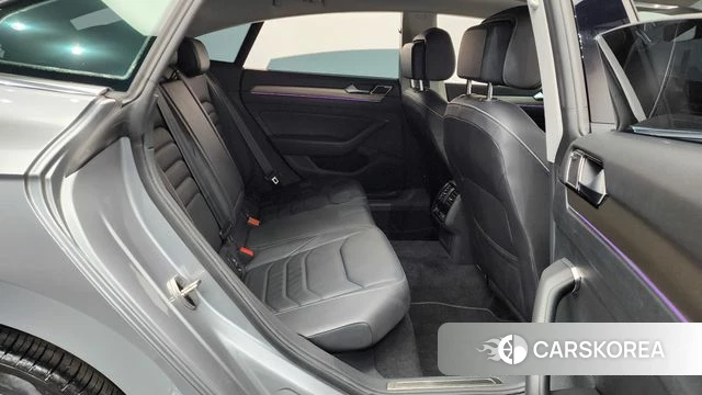 Volkswagen Arteon 2020 Серебряный из Кореи, фото 2