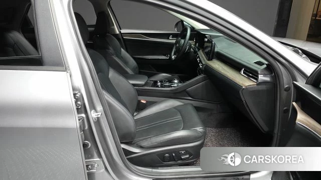 Kia K5 3rd generation 2020 Серебристо-серый из Кореи, фото 2