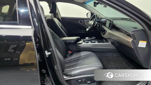 Kia K8 Hybrid 2022 Черный из Кореи, фото 2