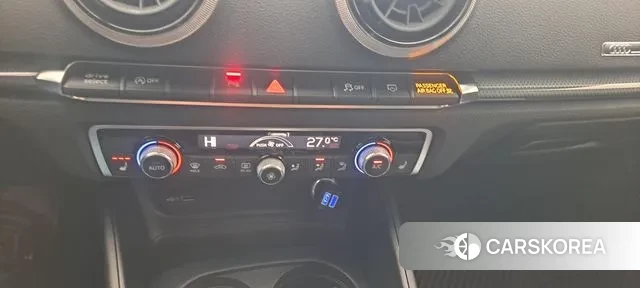 Audi New A3 2018 Черный из Кореи, фото 2