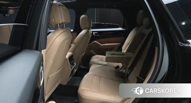 Porsche Cayenne (PO536) 2019 Черный из Кореи, фото 2