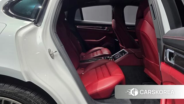 Porsche Panamera (971) 2022 Белый из Кореи, фото 2