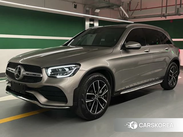 Mercedes-Benz GLC 2021 Шампань из Китая, фото 2