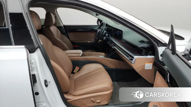 Hyundai Grandeur Hybrid (GN7) 2023 Белый из Кореи, фото 2