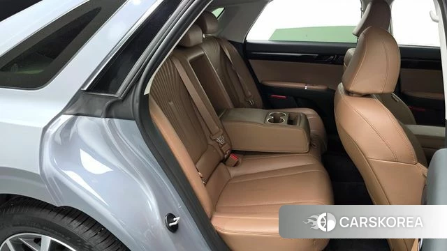 Hyundai Grandeur Hybrid (GN7) 2023 Серый из Кореи, фото 2