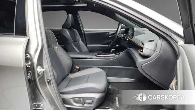 Toyota Crown Crossover 2024 Серый из Кореи, фото 2