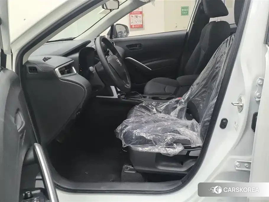 Toyota Corolla 2026 Белый из Китая, фото 2