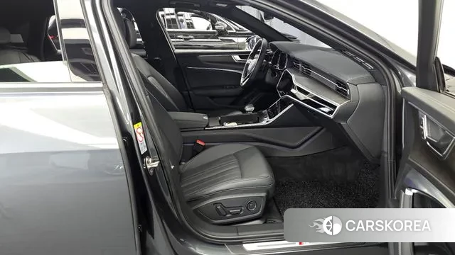 Audi A6 (C8) 2020 Серый из Кореи, фото 2