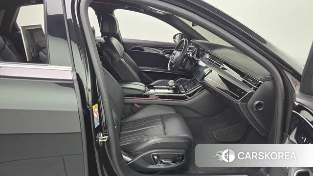 Audi A8 (D5) 2020 Черный из Кореи, фото 2