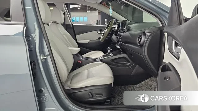 Hyundai The New Kona 2021 Цвет галактики из Кореи, фото 2