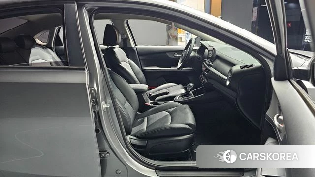 Kia Come New K3 2019 Серебристо-серый из Кореи, фото 2