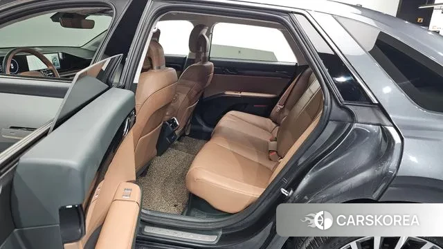 Hyundai Grandeur Hybrid (GN7) 2023 Серый из Кореи, фото 2