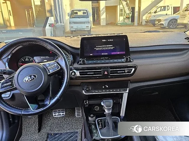 Kia Seltos 2019 Синий из Кореи, фото 2