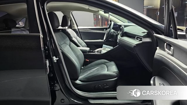 Kia K5 3rd generation 2022 Черный из Кореи, фото 2