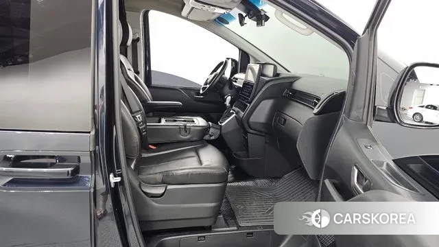 Hyundai Staria 2022 Синий из Кореи, фото 2