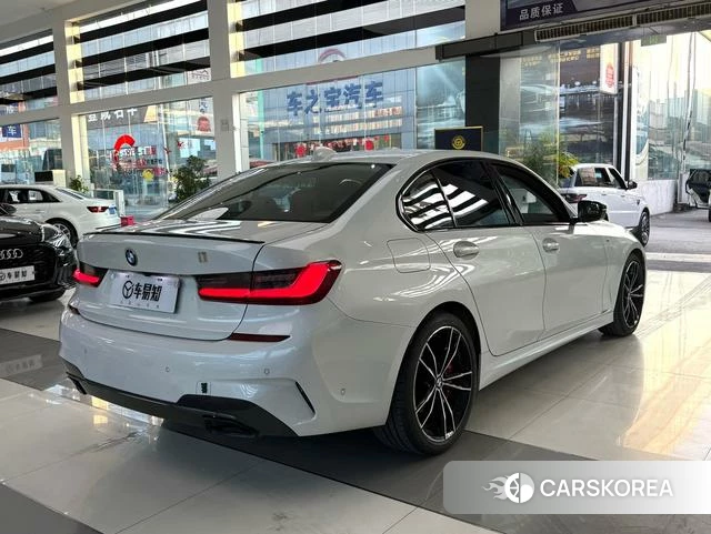 BMW 3 series 2021 Белый из Китая, фото 2