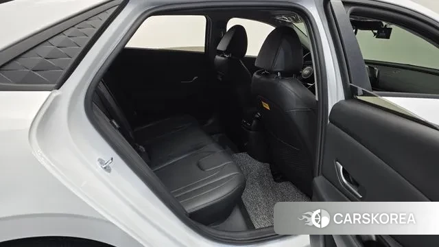 Hyundai The New Avante (CN7) 2025 Белый из Кореи, фото 2